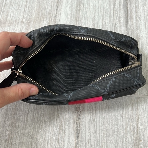 Black, pink, grey, & red canvas zippered makeup bag Victoria’s Secret - Picture 6 of 7